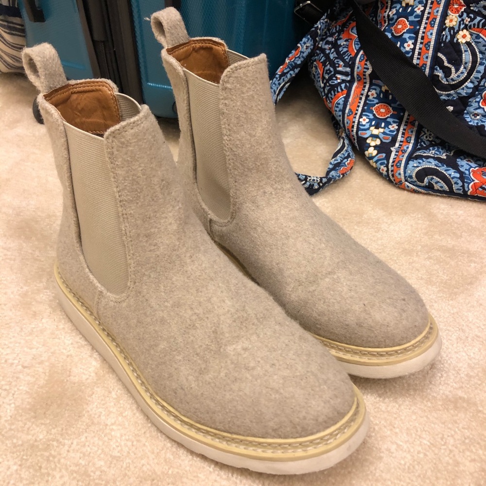 Soft ankle boots